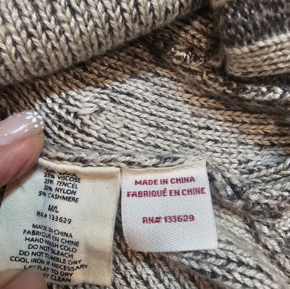 YOON Wool Cashmere Blend Cable Knit Turtleneck Sweater Brown Cream M/L - Picture 7 of 10